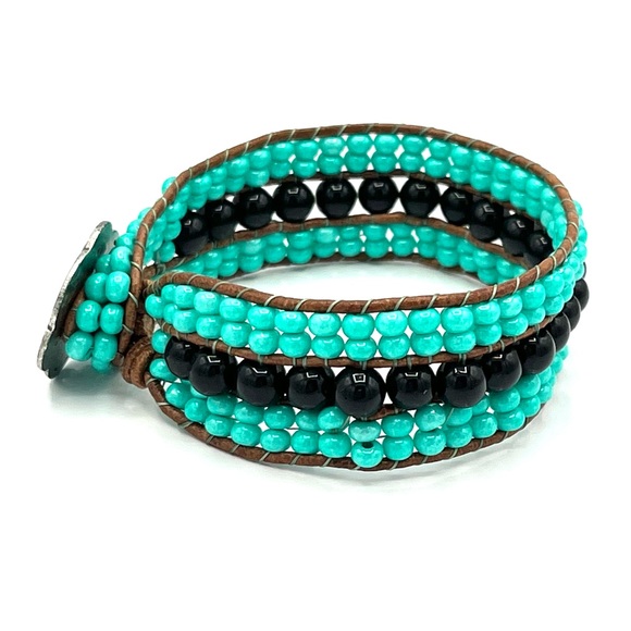 HAND CRAFTED Turquoise and Black Onyx Triple Cuff Leather Bracelet - Picture 7 of 13